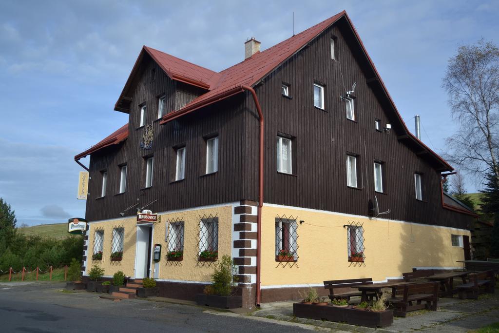 Horsky Hotel Arnica Loučná pod Klínovcem Exterior foto